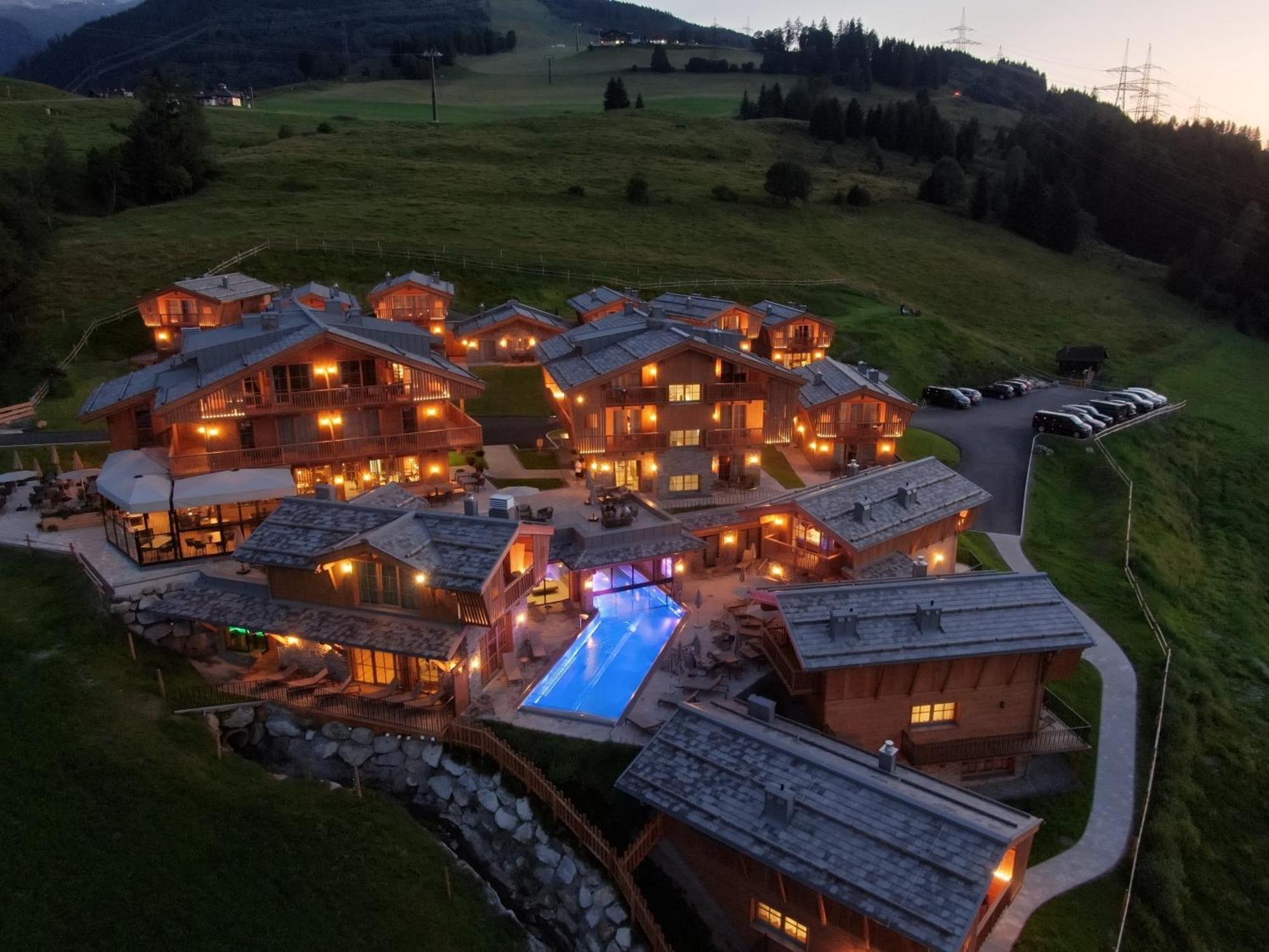 Zaglgut Hotel-Chalets Wellness & Views With Summer Card Included Kaprun Ngoại thất bức ảnh